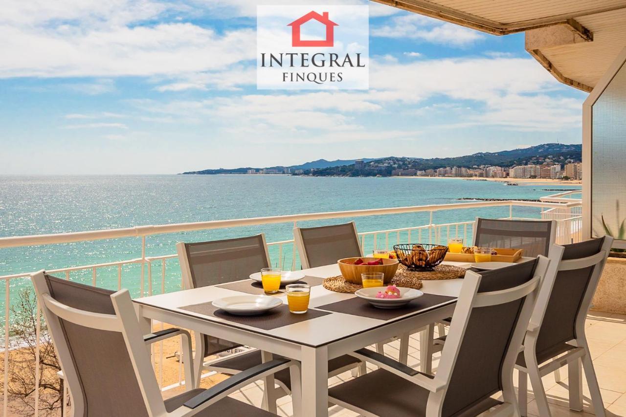 Atlantis Palamos Home Exterior photo